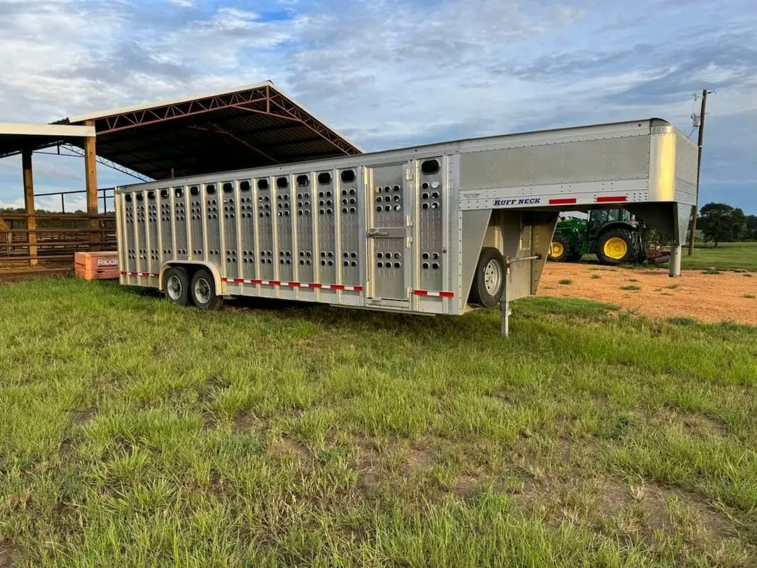 2022 Eby Ruffneck Livestock Trailer 2022 Eby Ruffneck Livestock Trailer